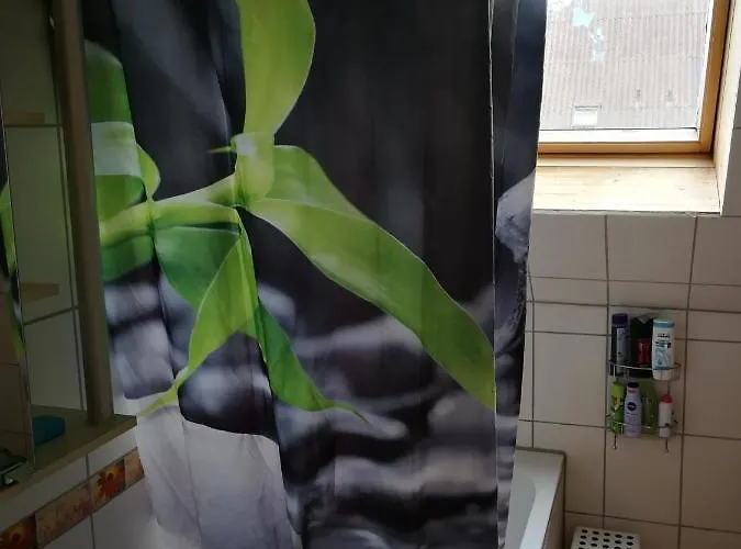 Doppelhaushaelfte Mit Garten Lägenhet Linz