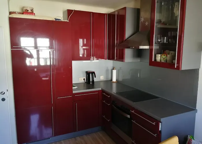 Lägenhet Doppelhaushaelfte Mit Garten